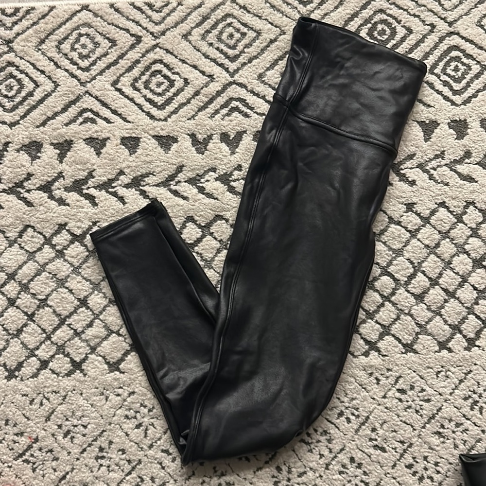 Spanx faux leather leggings